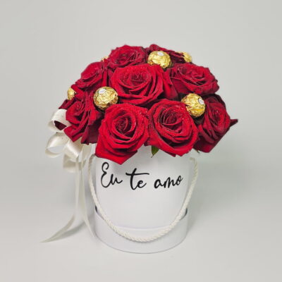 Box Com Rosas Importadas - Eu Te Amo Bianco