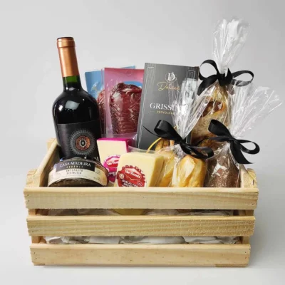 Cesta Para Presente Gourmet – Caixa Pães e Vinho