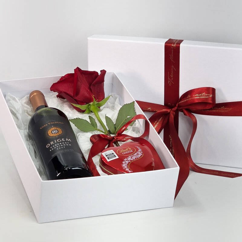 Caixa Com Bebida e Flores - Vinho Presente - Imagem 3