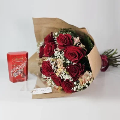 Buquê 12 Rosas Importadas e Chocolate
