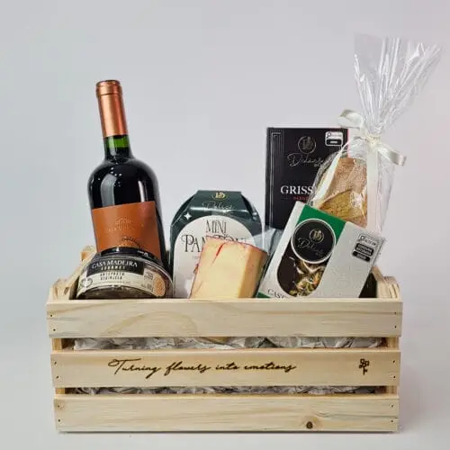 Caixa Com Vinho e Petiscos - Natal Especial