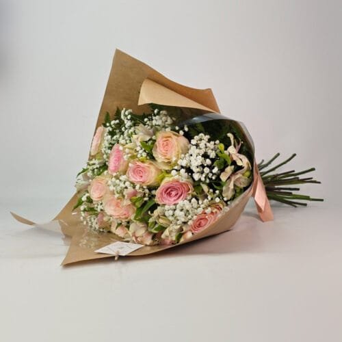 Buquê 12 Rosas Importadas Esperance